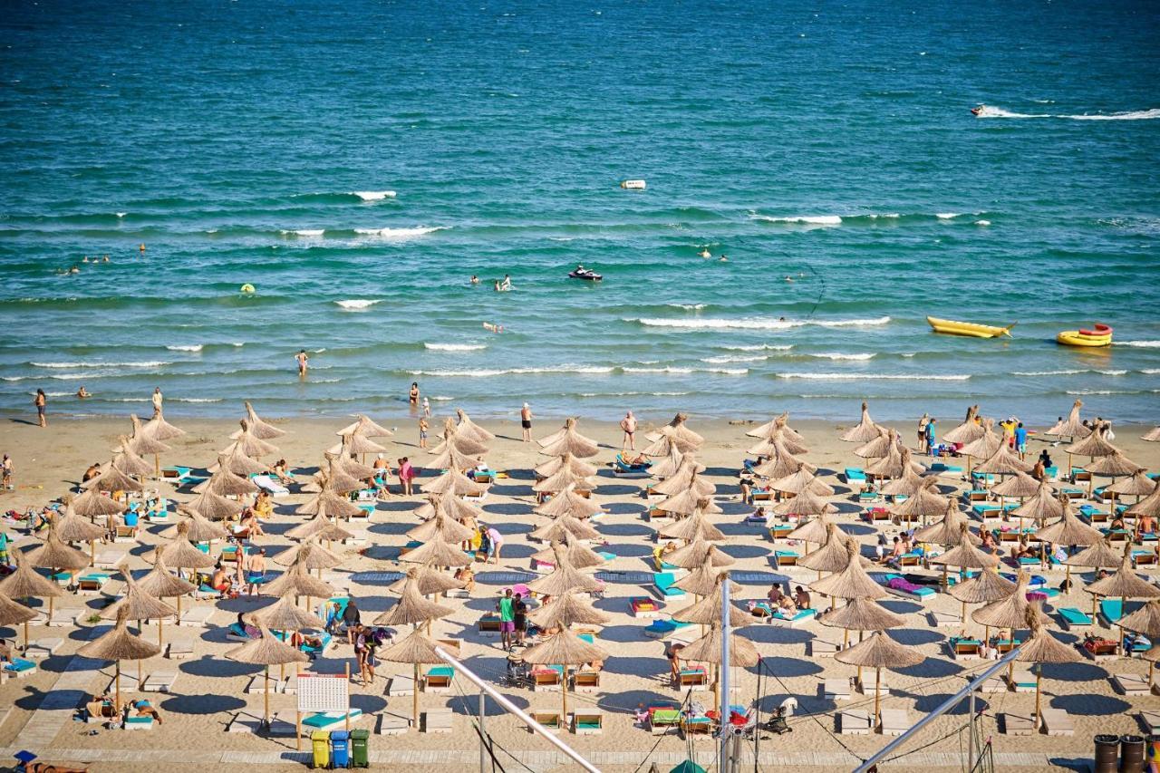 Rubic Apartment Spa N Pool Beach Resort Năvodari Kültér fotó