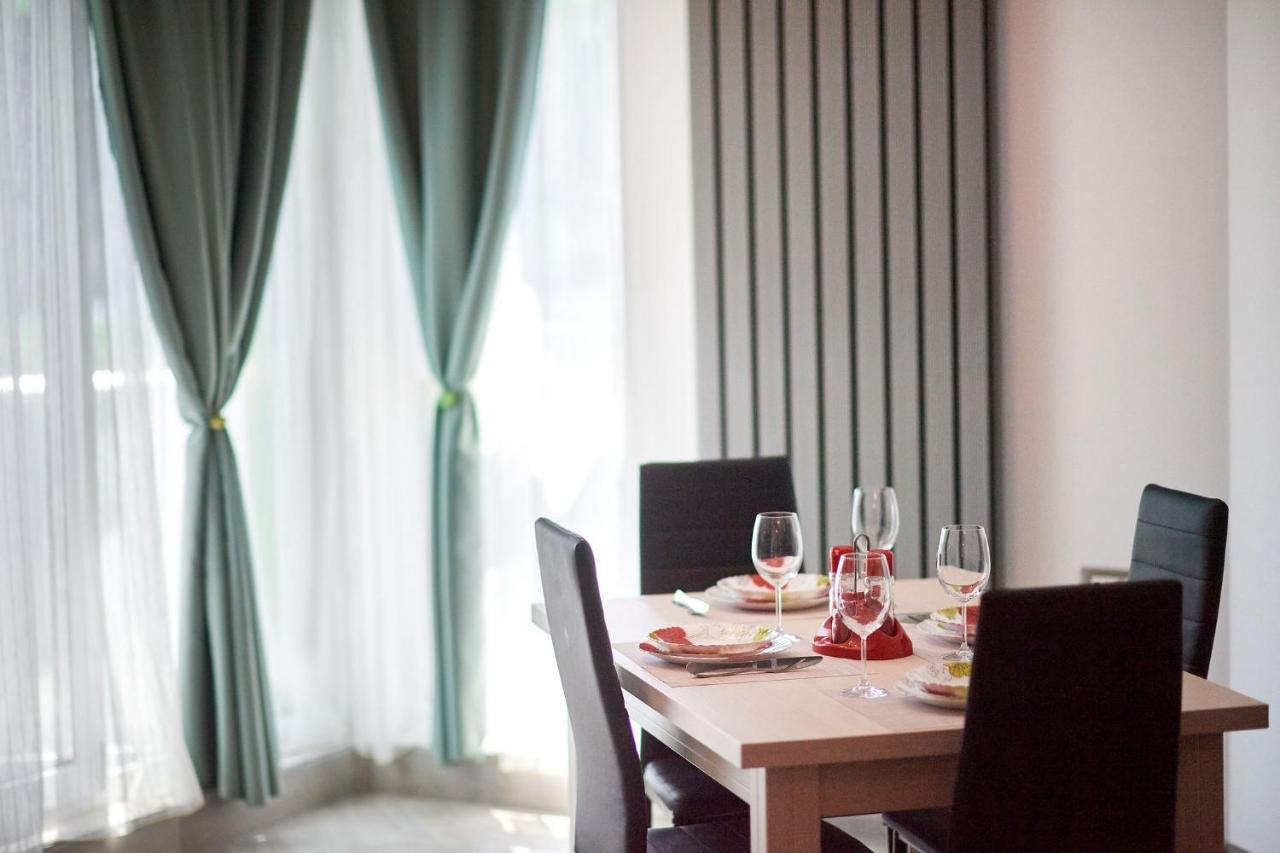 Rubic Apartment Spa N Pool Beach Resort Năvodari Kültér fotó